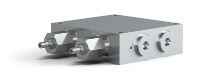 El bloque de control cuando el cabezal de sujeción Ratio-Clamp® está montado en un cilindro hidráulico.